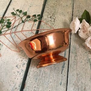 Copped guild bowl display serving decor rose gold